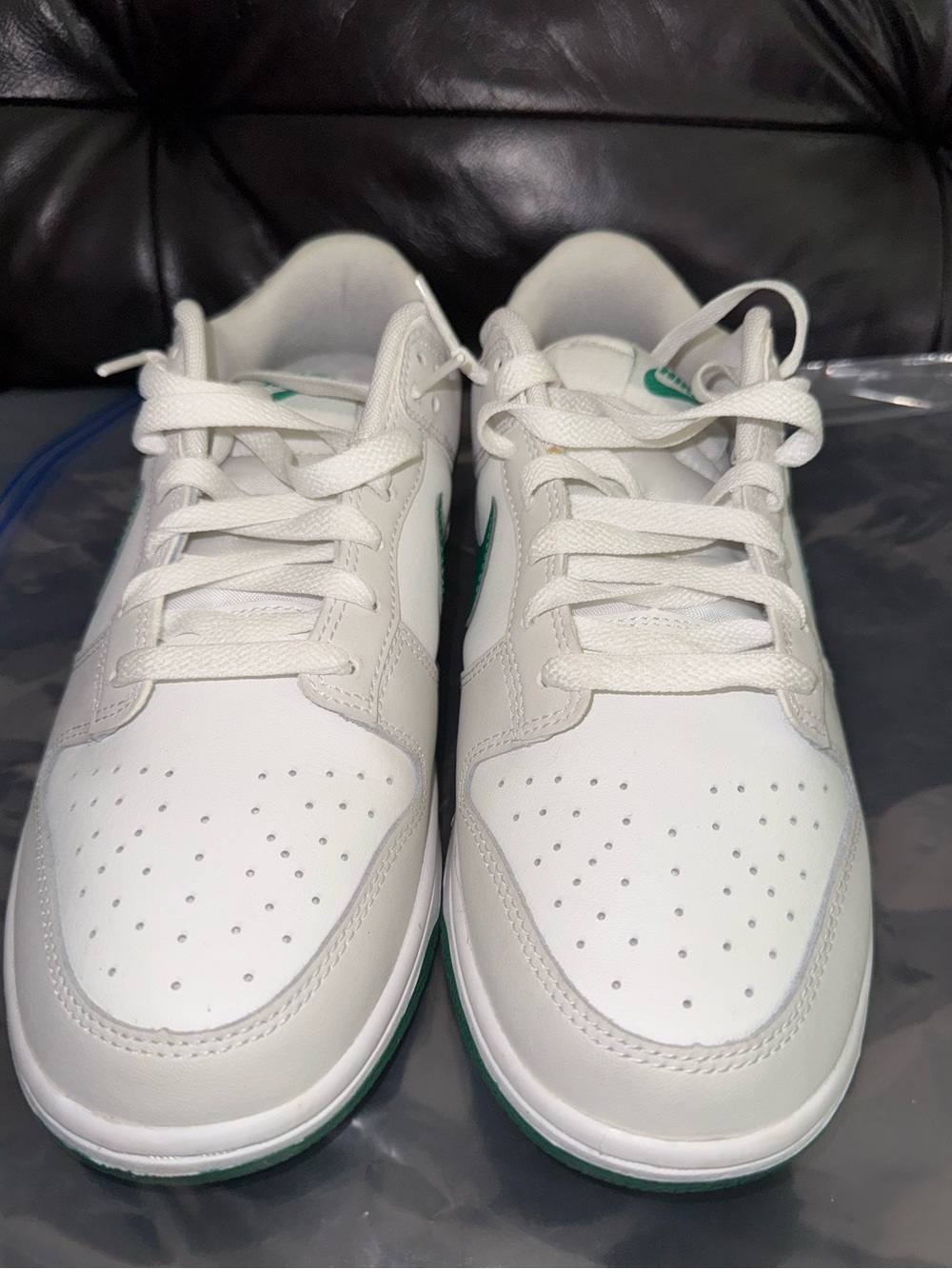 Nike Dunk Low 'Summit White Malachite’
men’s 10 women’s 11.5 - Picture 6 of 12